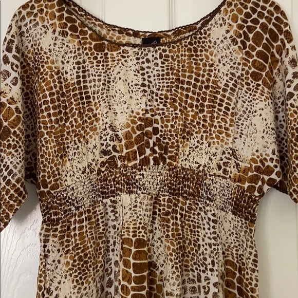 Decoded tunic top - Picture 2 of 2